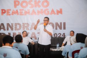 Andra Soni.