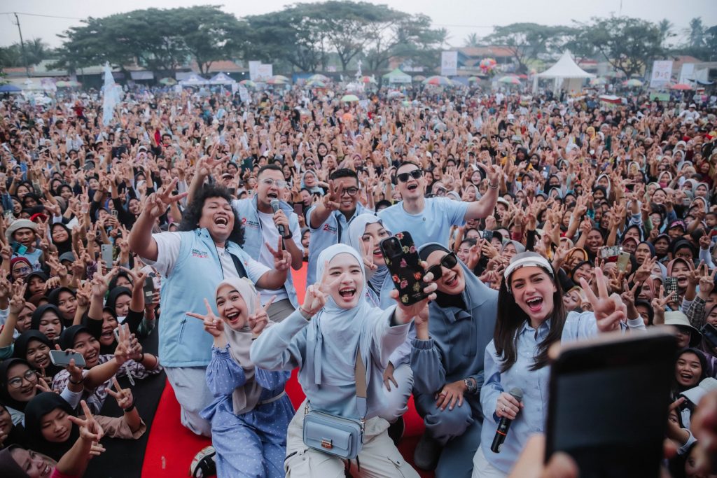 Senam Sehat Bareng Andra Soni, Ribuan Warga Tangerang.