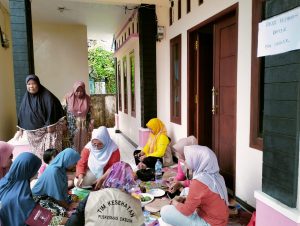 Relawan FBn Bareng PKM Cikeusik Gelar Pengobatan Gratis Terdampak Banjir Pandeglang.