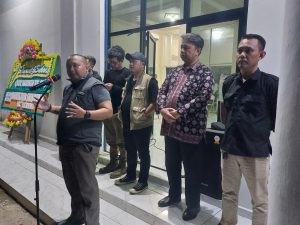 Ketua Bawaslu  Pimpin Apel Patroli Pengawasan PSU Pilkada Kabupatem Serang 2025.
