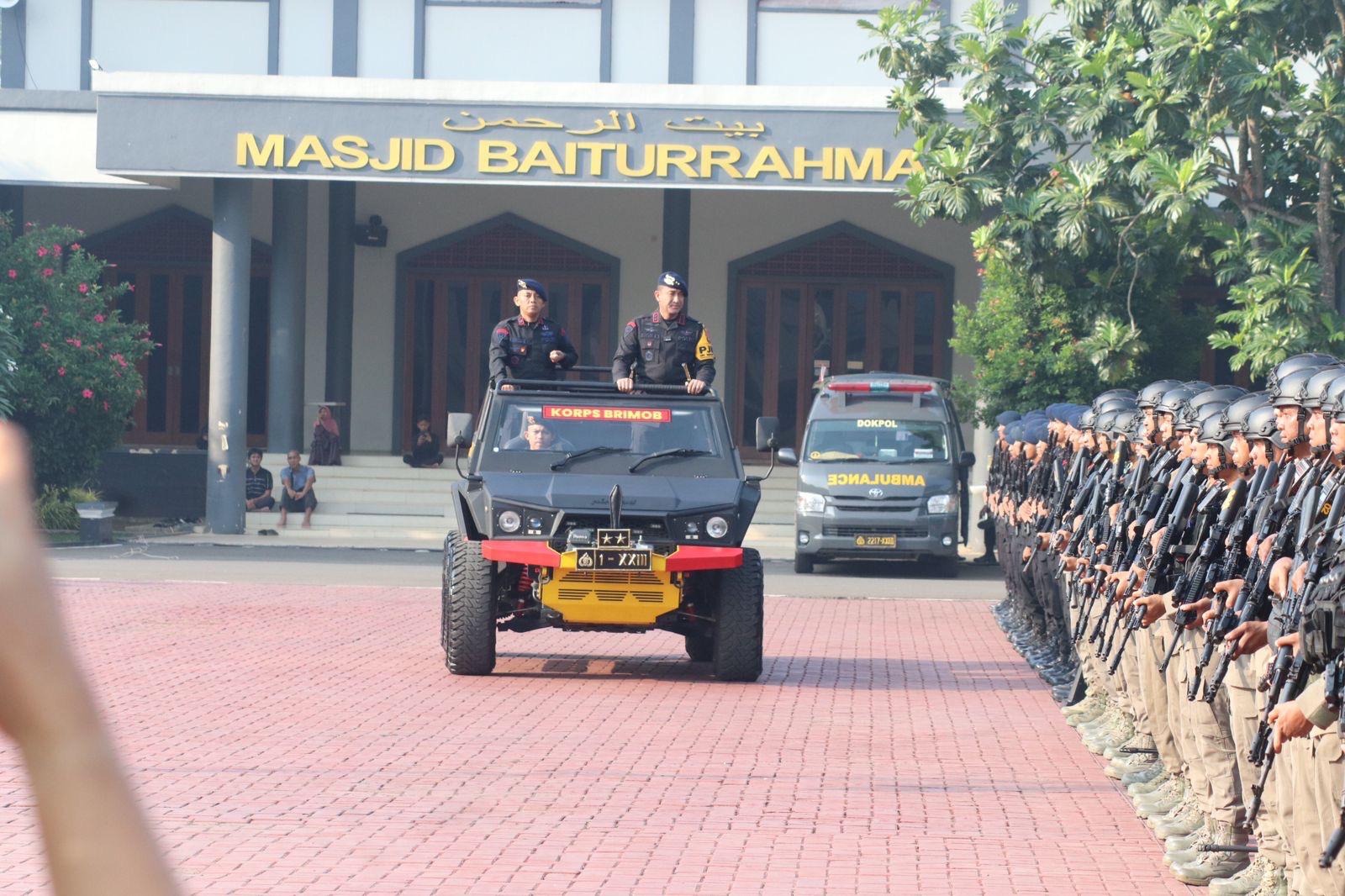 Kapolda Banten  Berangkatkan 100 Personel Brimob ke Papua, Bergabung dengan Satgas Amole 2024