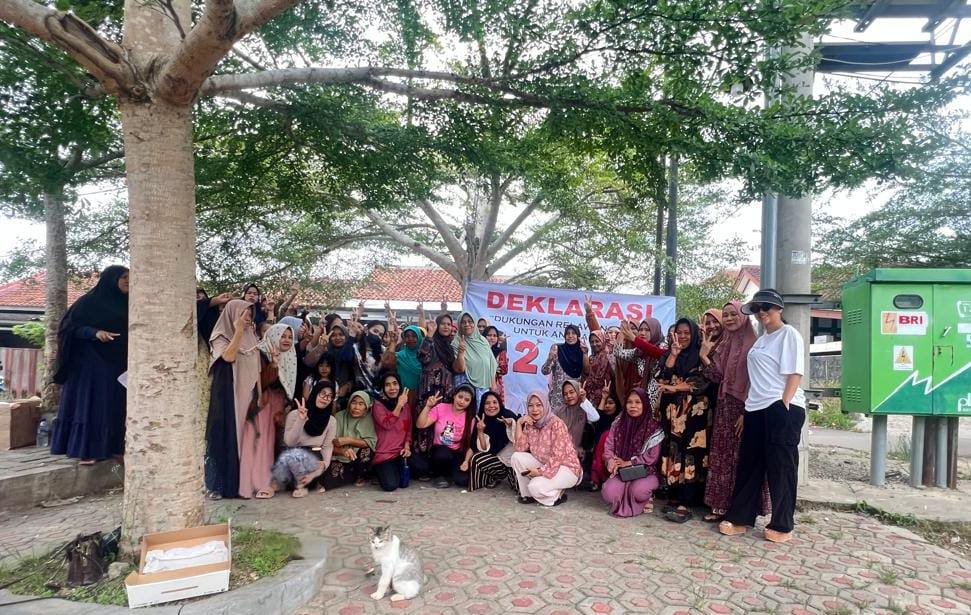 Giliran Emak-emak Deklarasi Dukung Andra Dimyati di Pilgub Banten 2024, Kompak Terjadi di Dua Wilayah