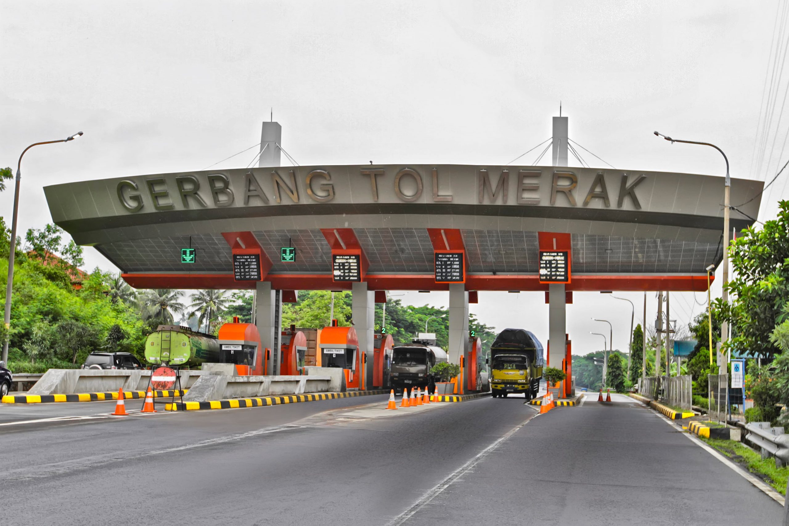 Astra Tol Tangerang – Merak Siapkan Langkah Antisipasi Cuaca Ekstrem untuk Pengguna Jalan