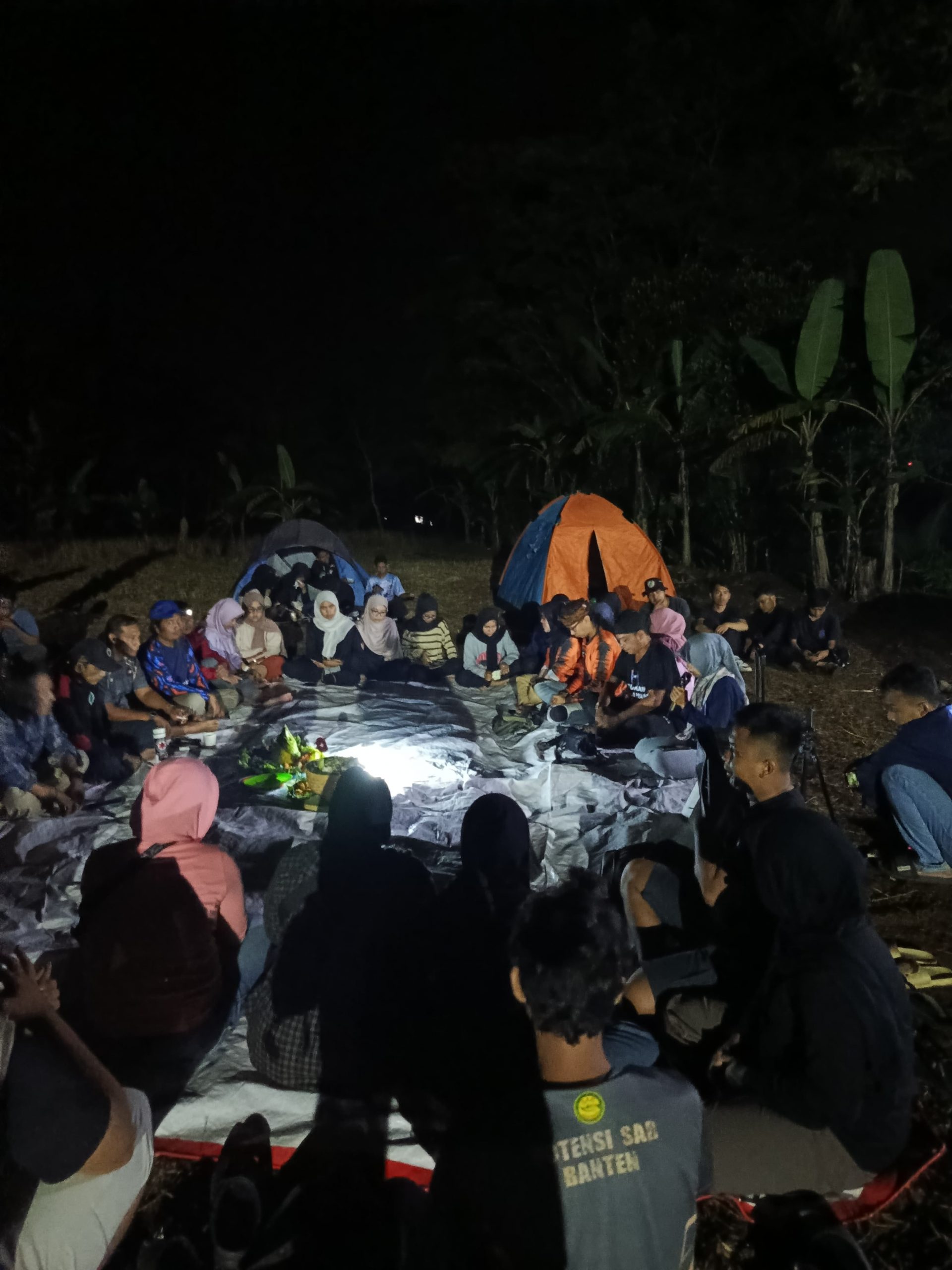 Camping Munggahan Relawan Banten 2 di Padarincang : Meningkatkan Kolaborasi dan Potensi Relawan