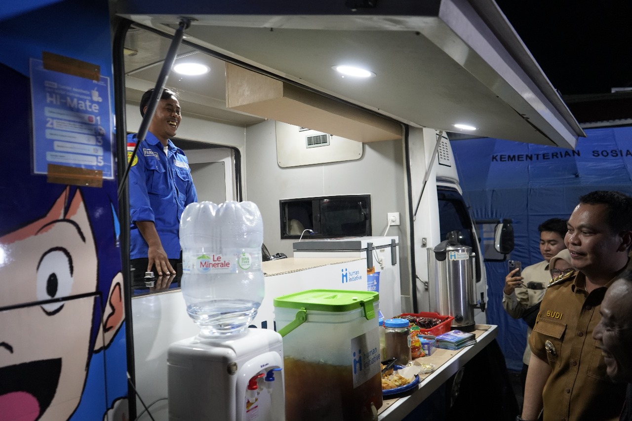 Human-Initiative Terjunkan Mobil Dapur Air di Posko Mudik Relawan Gabungan 1446 H di Banten