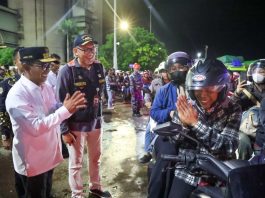 Gubernur Banten Andra Soni di Pelabuhan Ciwandan.