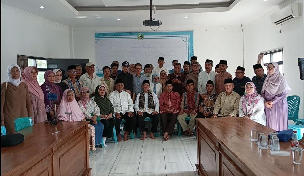 Masyarakat penolak Pembangunan PIK 2.