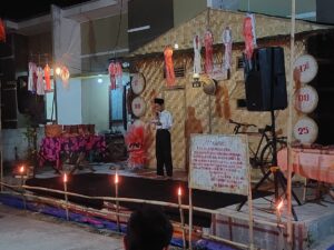 Peringati Hari Kemerdekaan, Anak - Anak Warga Perum Banjar Serang Regency 2 Baca Ulang Teks Proklamasi .