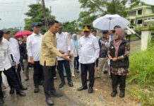 30 Tahun Rusak Parah, Jalan Desa Cadasari-Kaduela Pandeglang Diperbaiki Pemprov Banten 30 Tahun Rusak Parah, Jalan Desa Cadasari-Kaduela Pandeglang Diperbaiki Pemprov Banten .