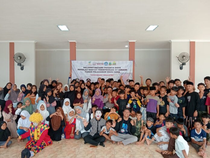 Komunitas Banten Ceria Warnai MPLS Sekolah Rakyat 37 dengan Keceriaan dan Semangat Belajar.
