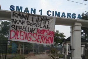 SMAN 1 Cimarga.