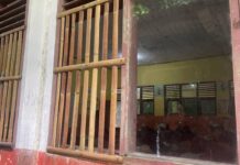 SDN Cirangkong 1 Kabupaten Serang Rusak dan Kekurangan Ruangan, Murid Terpaksa Sekolah Bergantian SDN Cirangkong 1 Petir.