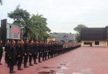 Polda Banten Berangkatkan 100 Personel Brimob untuk Bantu Korban Bencana di Aceh Brimob Polda Banten.