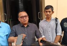 Direktur Ekbisbanten Penuhi Undangan Klarifikasi Polda Banten Terkait Laporan Wali Kota Serang Direktur Ekbisbanten Penuhi Undangan Klarifikasi Polda Banten Terkait Laporan Wali Kota Serang.