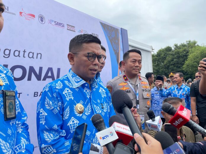 Gubernur Banten Andra Soni dalam acara HPN 2026.