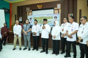 Bantu Warga Tidak Mampu, PT ABM Tebar 5.900 Paket Sembako.