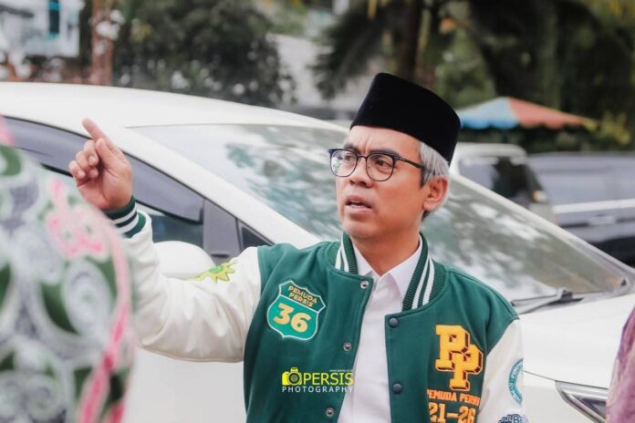 DR Ihsan Setiadi Latif.