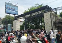 Unjukrasa Peserta Pelatihan KopDes Merah Putih Pandeglang ke PT Garuda Solusi Kreatif Berakhir Ricuh Unjukrasa Peserta Pelatihan KopDes Merah Putih Pandeglang ke PT Garuda Solusi Kreatif Berakhir Ricuh.