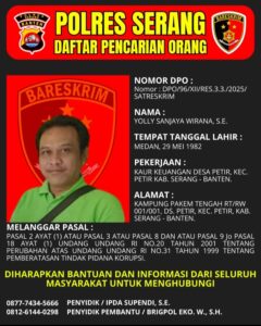 Tersangka Korupsi dana desa Petir Rp 1 miliar.