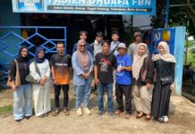 Tujuh Mahasiswa UIN SMH Banten Teliti Gerakan Sosial Relawan FBn Tujuh mahasiswa UIN Banten di rumah singgah FBn.