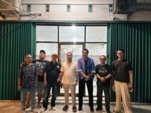 Gunakan Data Pribadi Orang Lain untuk Pinjaman, Kantor Mutiara Multi Finance Digeruduk Warga Kota Serang.
