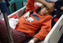 32 Siswa SMAN 1 Padarincang Dilarikan ke Puskesmas Diduga Keracunan MBG Salah satu siswa SMAN1 Padarincang yang dirawat diduga keracunan MBG.