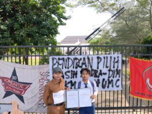 KMS 30 dan UMC Soroti Ketimpangan Pemerataan Pendidikan dan Kesejahteraan Guru di Banten .