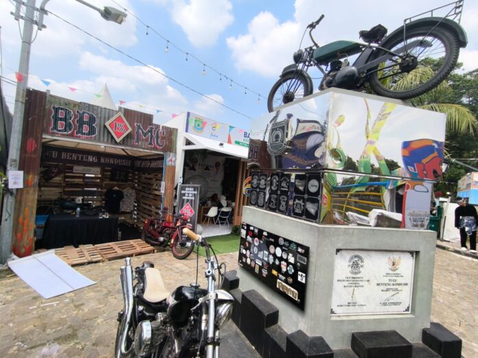 IMG-20260723-WA0036 BB1% MC Banten Ramaikan Festival Cisadane 2026 dengan Motor Ikonik Eropa dan Amerika.