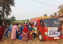 Kekeringan, Warga Pontang Legon Dapat Bantuan 8000 liter Air Bersih dari Persis Peduli Banten Warga Pontang Legon Dapat Bantuan 8000 liter Air Bersih dari Persis Peduli Banten.