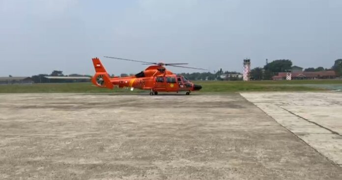 Helikopter HR-3604 Dikerahkan Dukung Operasi SAR di Gunung Anak Krakatau.
